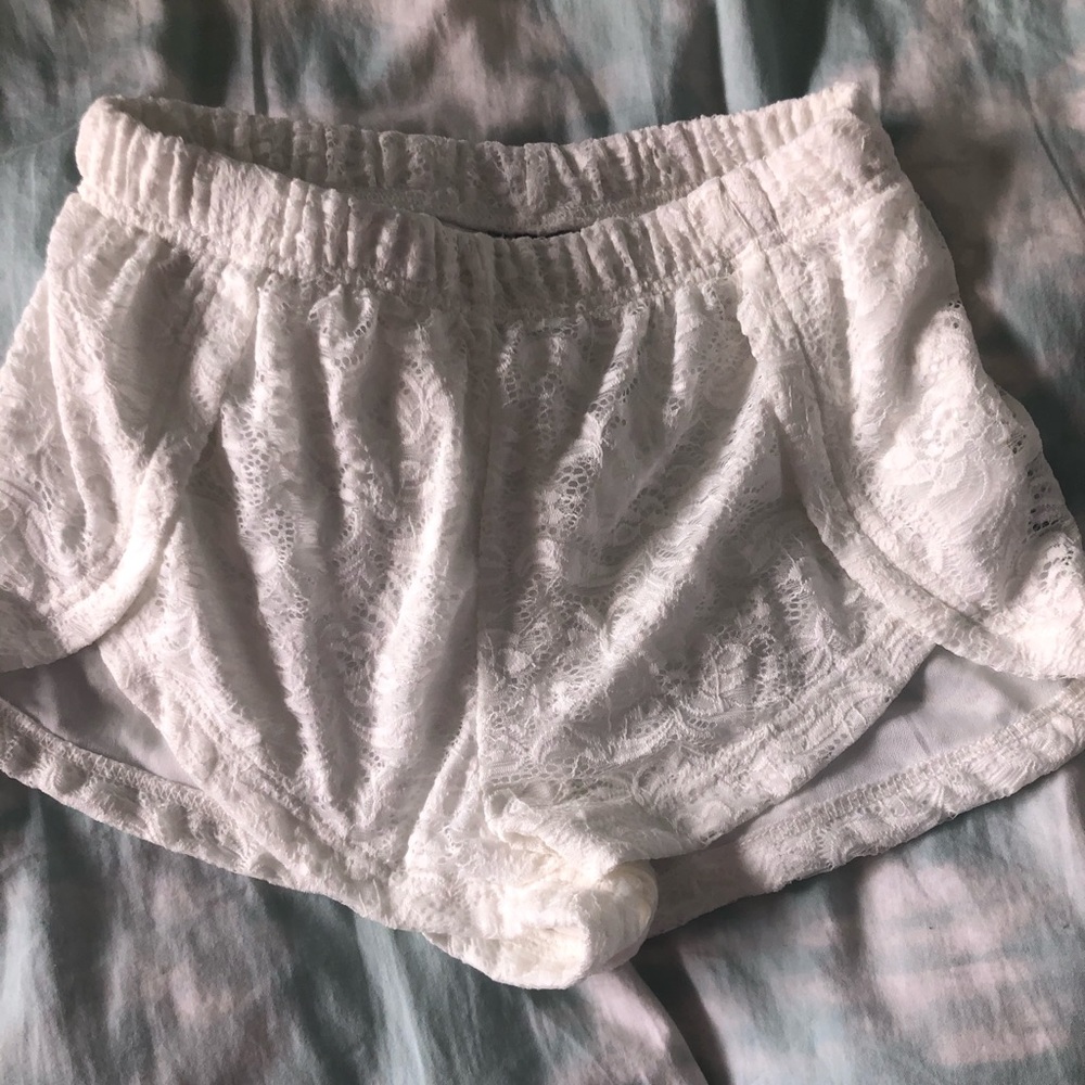 Lace shorts - Picture 1 of 2